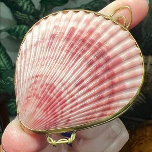 Vintage Handmade Scallop Shell Pink Seashell Brass Jewelry Box Trinket Box